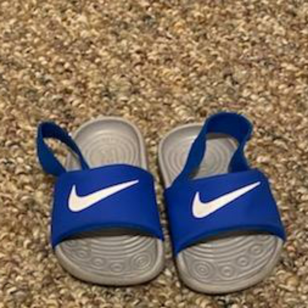 Baby Nike Slides (NWOT)